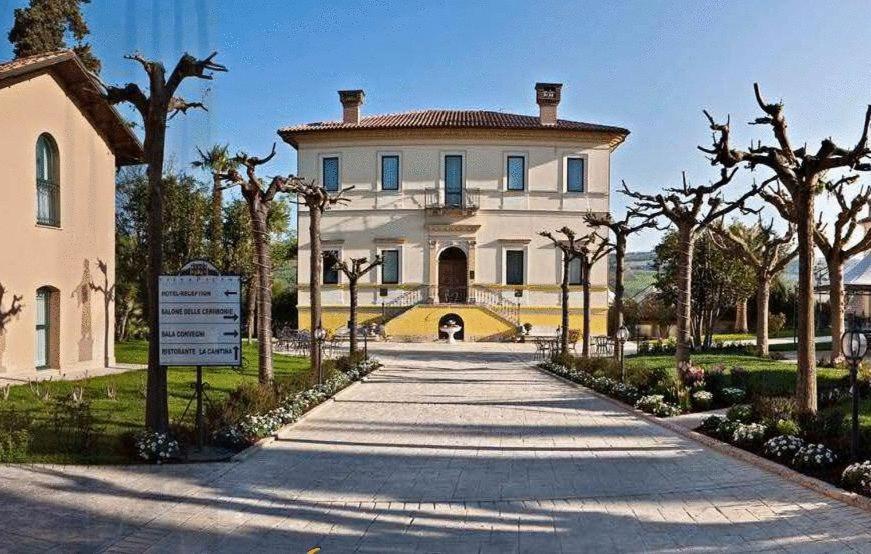 Villa Picena 콜리델트론토 외부 사진